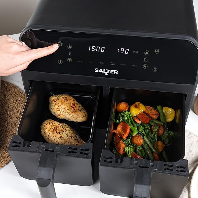 Salter EK4750BLK Dual Air Fryer – 2 x 3.7L Non-Stick Frying Drawers For Independent Cooking, Family Size 7.4L Capacity, 6 Air Fry Pre-Sets, Sync & Match To Cook & Serve Different Foods Together, 2400W