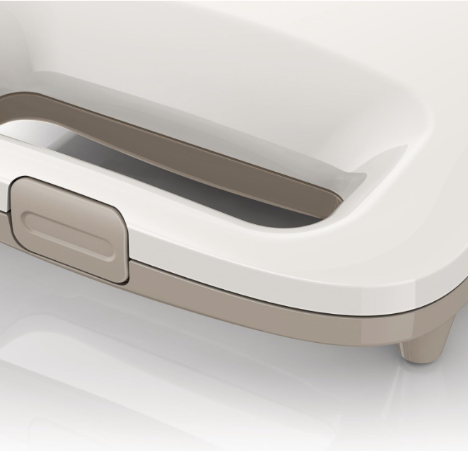 PHILIPS Daily Collection Sandwich Maker HD2393, 820W, White with easy lock system and vertical storage - International Version