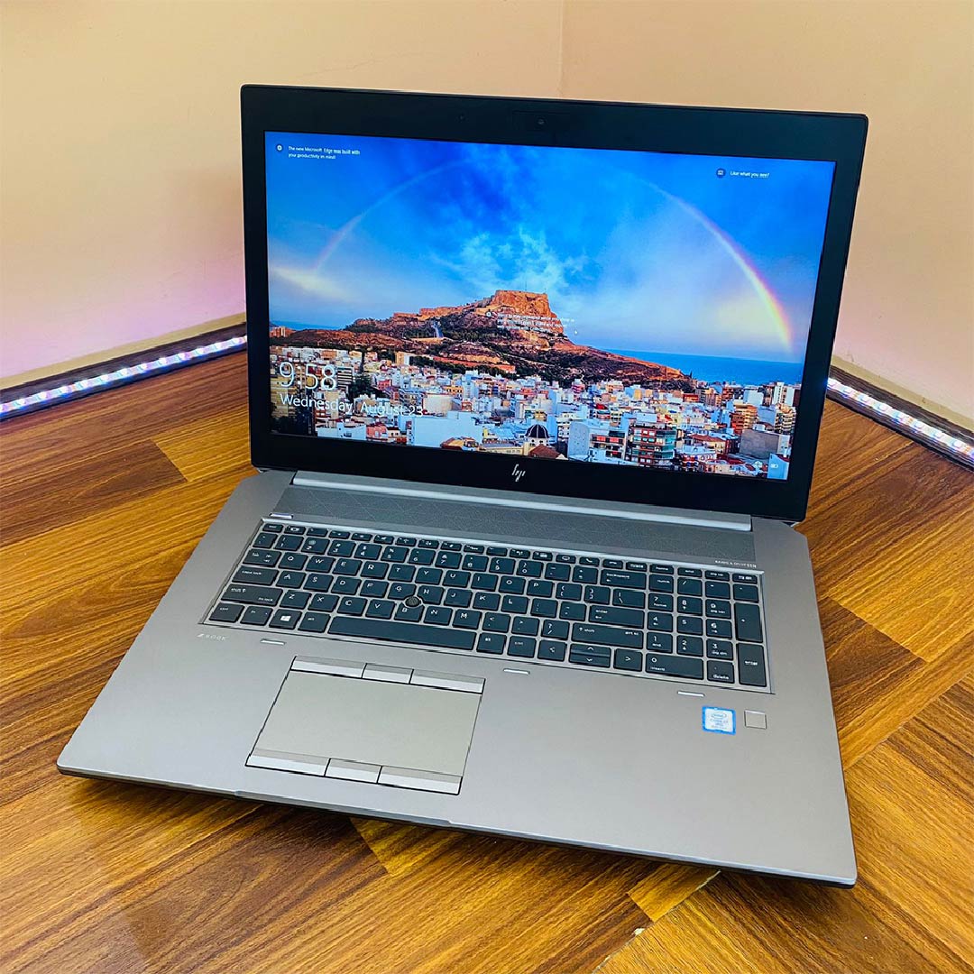 HP Z-BOOK 17" G5
