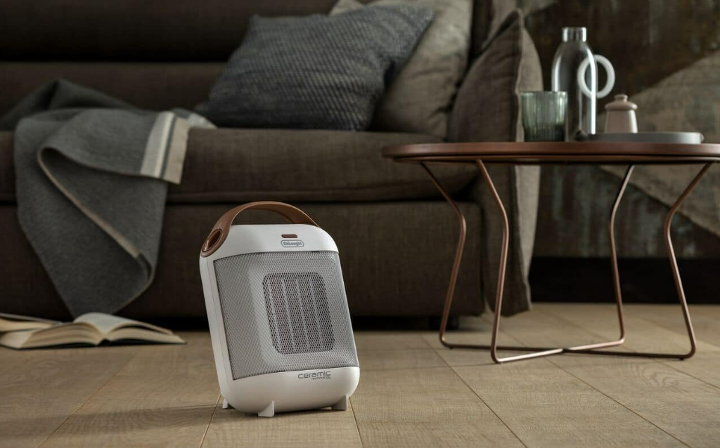 De'Longhi Capsule HFX30C18.IW Ceramic Fan Heater - White