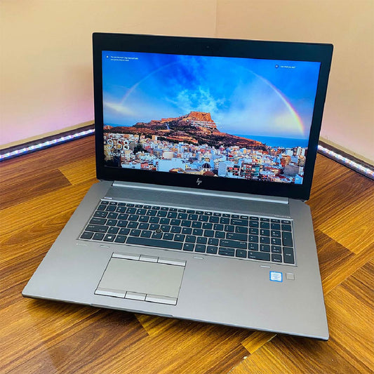 HP Z-BOOK 17" G5
